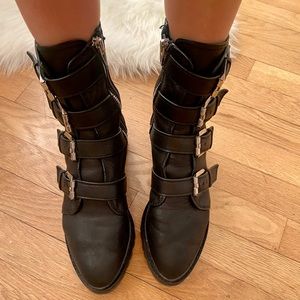 DOLCE VITA GAVEN LUG SOLE COMBAT BOOT WITH SILVER BUCKLE DETAILING